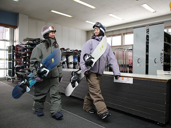 ■●在庫セール【新宿発着Bタイム】朝発日帰り オグナほたかスキー場【滞在約6時間】1